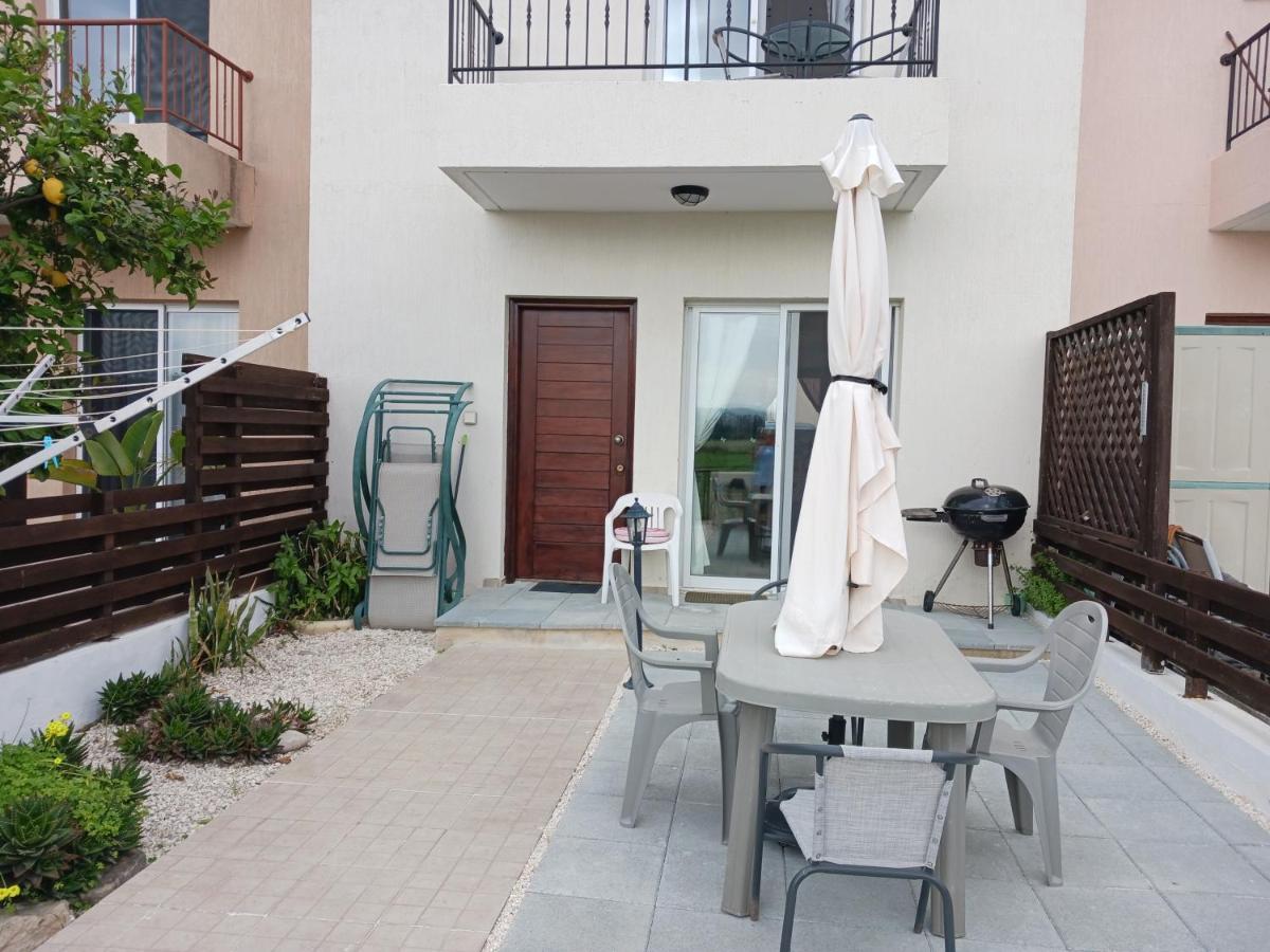 Beautiful 2-Bed House In Mandria Paphos Vila Exterior foto