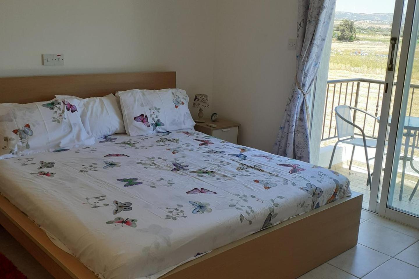 Beautiful 2-Bed House In Mandria Paphos Vila Exterior foto